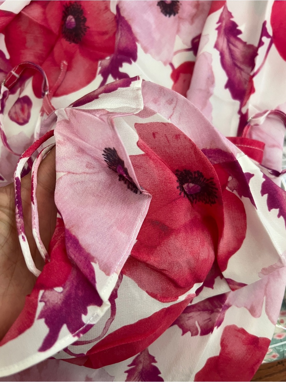 SOLD ，，。           Réalisation Par THE SKYE in Poppy, S